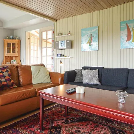 Amazing In W/ 2 Bedrooms Haderslev