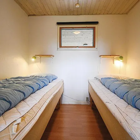 Feriehus Amazing In W/ 2 Bedrooms Haderslev